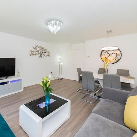 Greenfield Modern 3Br Home - Southcote Lane , Reading Exteriör bild