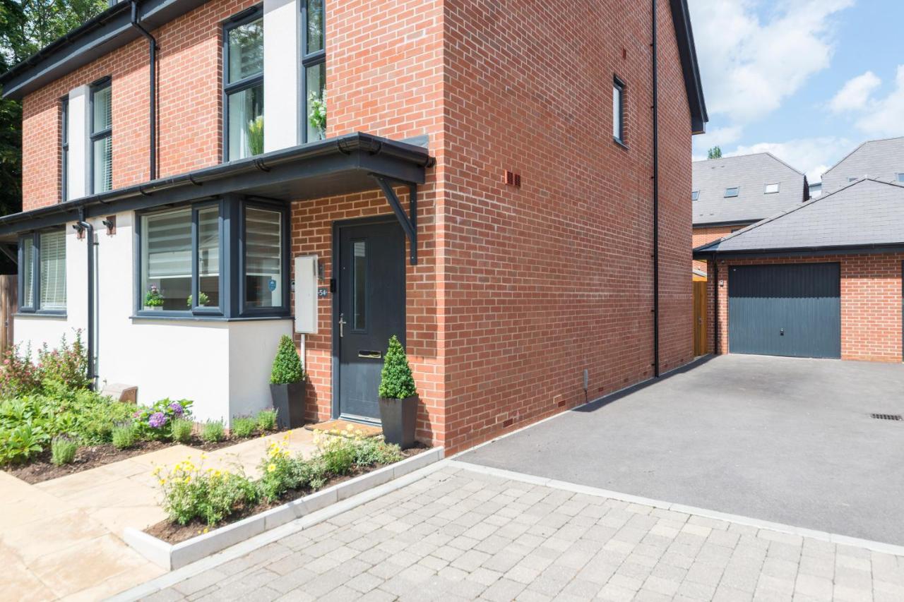 Greenfield Modern 3Br Home - Southcote Lane , Reading Exteriör bild