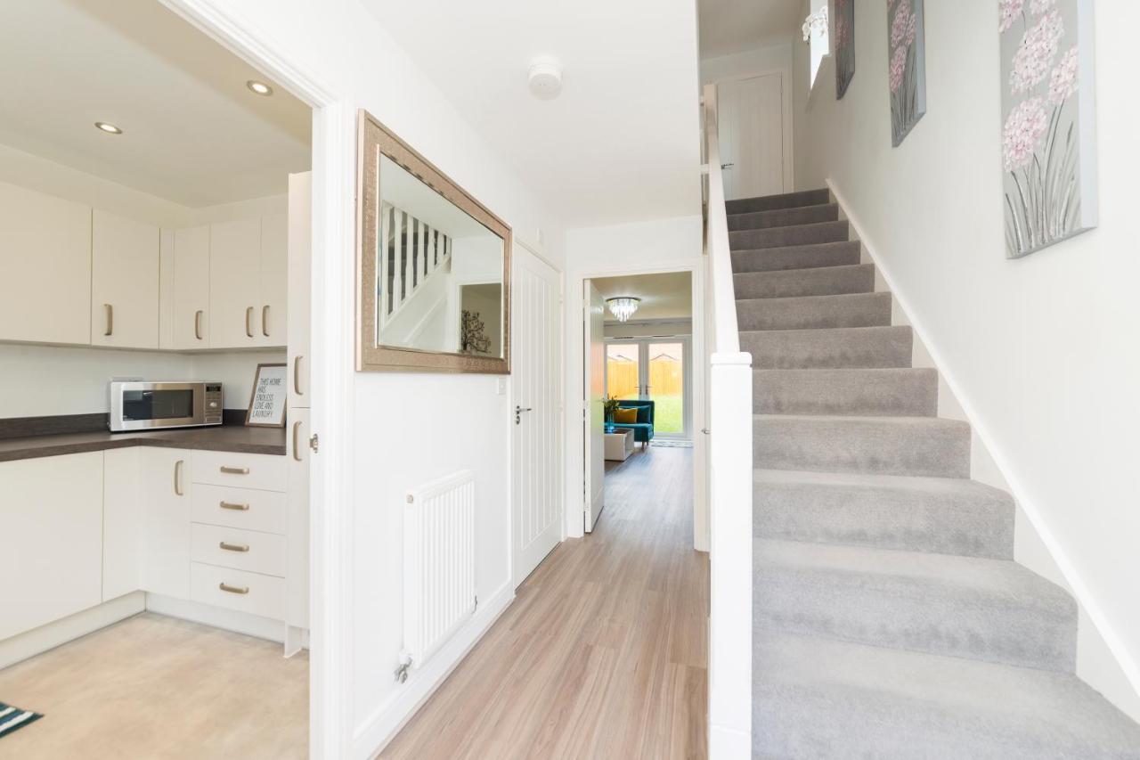 Greenfield Modern 3Br Home - Southcote Lane , Reading Exteriör bild