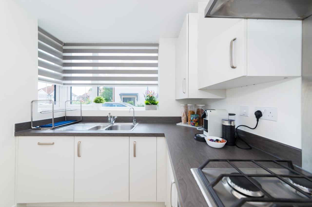 Greenfield Modern 3Br Home - Southcote Lane , Reading Exteriör bild